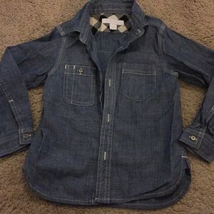 Toddler boys Burberry denim button down size 4y